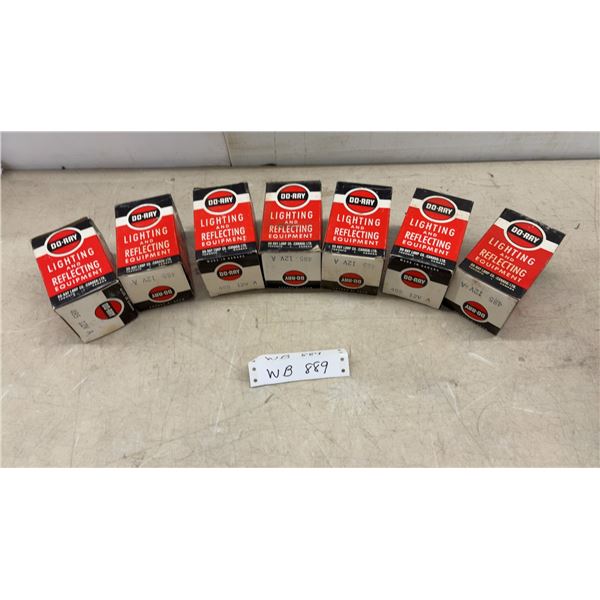 7 Vintage Do-Ray Truck Marker Reflecting Lights, New Old Stock