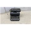 Image 1 : Remington Rand Model 17 Manual Typewriter