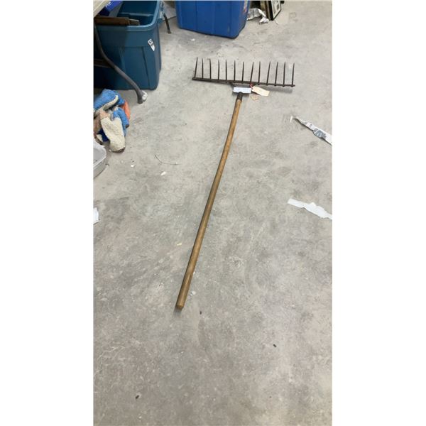 Rare 1800s Hand-Forged Blacksmith 13-Tine Cast Iron Rake, 25" Wide with 6" Teeth