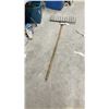 Image 1 : Rare 1800s Hand-Forged Blacksmith 13-Tine Cast Iron Rake, 25" Wide with 6" Teeth