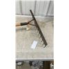 Image 3 : Rare 1800s Hand-Forged Blacksmith 13-Tine Cast Iron Rake, 25" Wide with 6" Teeth