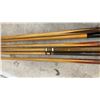 Image 3 : 5 Vintage Billiard Cue Sticks and 1 Rest