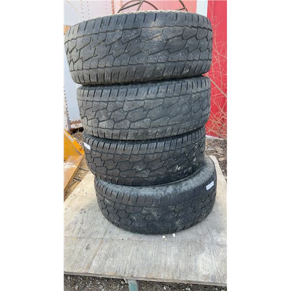 Delinte DX-10 Bandit A/T Tires, LT275/65R18, Set of Four