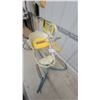 Image 5 : Vintage Children's Duck Spring Bouncer Ride-On Toy with Steering Handle