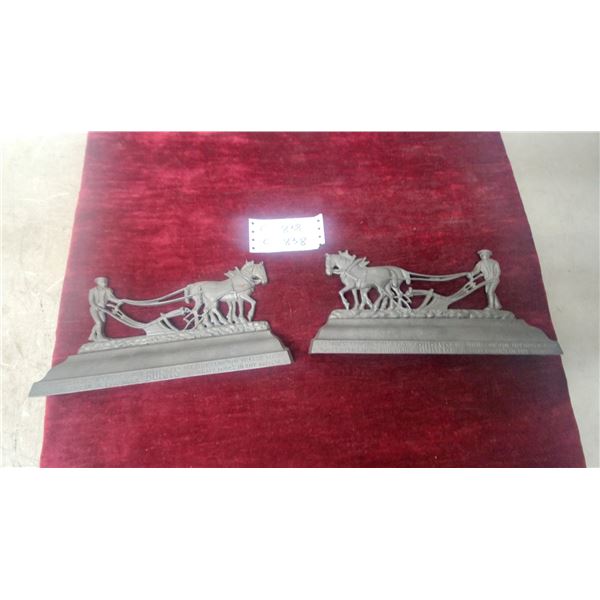 Pair of Robert Burns Cast Iron Bookends with Scottish Bagpipe Design12" Long
