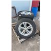 Image 1 : Set of Four Chev 17" Alloy Wheels with Bridgestone 225/65R17 Tires
