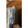 Image 3 : King Size Mattress and Split Boxspring