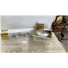 Image 1 : Facto Track Light and Ceiling Light Fixture