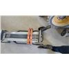 Image 4 : Ridgid MS-UV Miter Saw Utility Mobile Stand