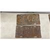 Image 3 : Collection of Vintage Canadian License Plates from Manitoba, Ontario, and Saskatchewan