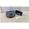 Image 1 : Neato Botvac D3 Connected Robot Vacuum with Charger