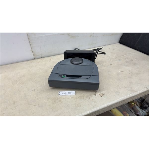 Neato Botvac D3 Connected Robot Vacuum with Charging Base