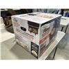 Image 3 : NINJA FOODI 4-IN-1 10QT DUAL ZONE AIR FRYER - TESTED WORKING, RETAIL $269