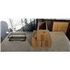 Image 1 : LOT OF 3 NEW SHOWER CADDYS