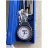 Image 2 : NEW SCHRADER MICHELIN TIRE PRESSURE GAUGE 10-170 PSI W/ TIRE DEPTH
