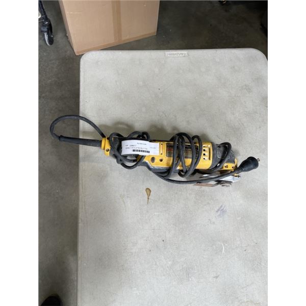DEWALT OSCILLATING MULTI TOOL
