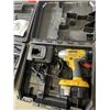 Image 2 : KING CANADA JIG SAW AND DEWALT 18V DRILL W/ BATTERY AND  CHARGER