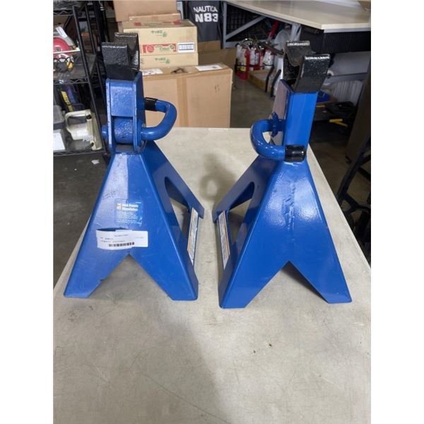2 POWER FIST JACK STANDS