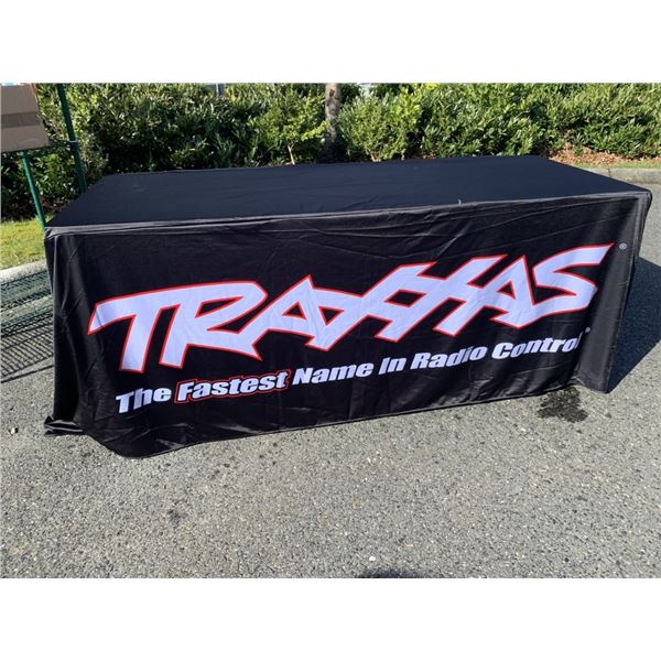TRAXXAS RC MARKET TABLE COVERING FITS UP TO 8FT TABLE