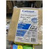 Image 4 : NEW CANMAIL CRAFT WRAPPING PAPER, PARTY ITEMS AND CASE OF NEW PICTURE FRAMES