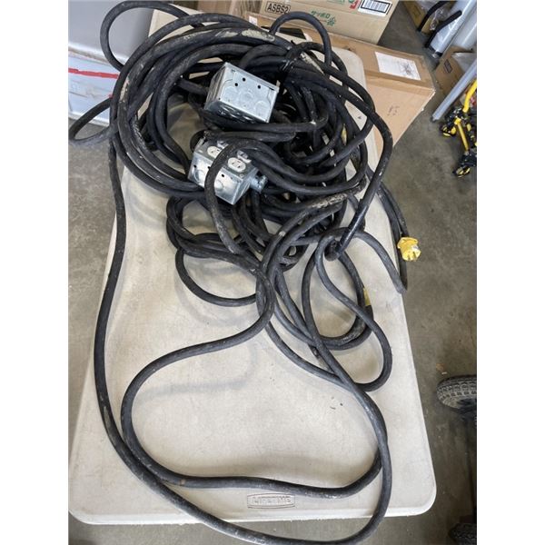 TOTE OF HEAVY DUTY POWER EXTENSION CORDS EWITH 4 OUTLET BOXES