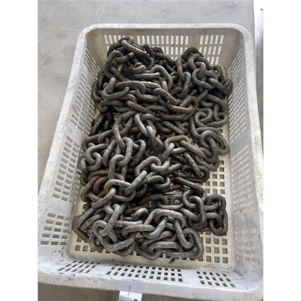 TAY OF HEAVY CHAIN APRROX 25FT