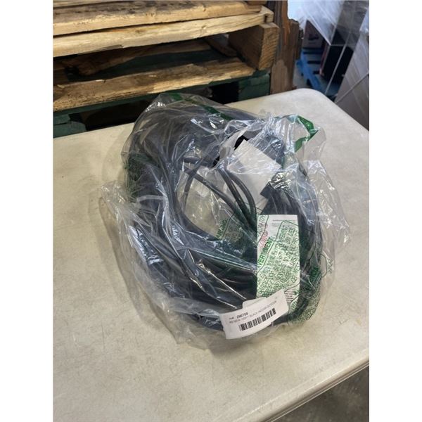 AS NEW 100FT BLACK INDOOR OUTDOOR HEAVY DUTY LIGHTED 3 WIRE GROUNDED EXTENSION CORD 16AWG