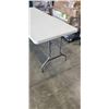 Image 2 : 6FT FOLDING MARKET TABLE