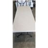 Image 3 : 6FT MARKET TABLE