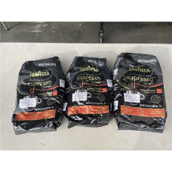 3 NEW BAGS OF LAVAZZA ESPRESSO BARISTA GRAN CREMA MEDIUM ROAST WHOLE BEAN COFFEE, 1KG EACH