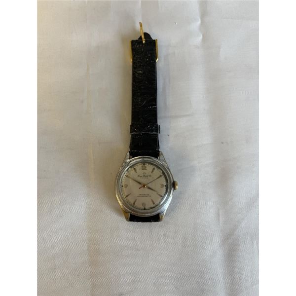 RARE VINTAGE MECHANICAL WRIST WATCH HOME WATCH CO, MANUAL WIND UP, 17 RUBIES INCABLOC, ANTI-MAGNETIC