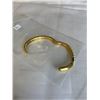 Image 2 : GOLD TONE HINGED BRACELET