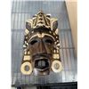 Image 6 : TOTE OF WOOD CARVINGS AND WALL HANGINGS
