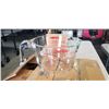 Image 2 : 3 NEW 2QT PYREX MIXING / MEASURING BOWLS