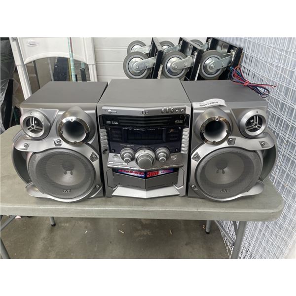 JVC BOOKSHELF SPEAKER SYSTEM