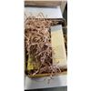 Image 2 : 2 BURTS BEES 6CT CLASSIC GIFT SETS IN TIN