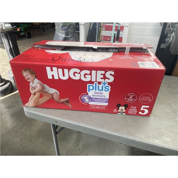 NEW BOX OF HUGGIES LITTLE MOVERS SIZE 5  DIAPERS