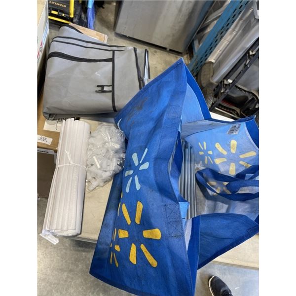 FABRIC CLOSET ORGANIZER