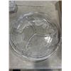 Image 4 : 3 PART VINTAGE SANGO VICTORIA & BEALE "FORBIDDEN FRUIT" FROSTED GLASS DIVIDED SERVING PLATTER AND 2 