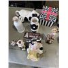 Image 2 : BOX OF COW-THEMED ESTATE GOODS