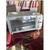 Image 1 : BLACK & DECKER 4-SLICE AIR FRY TOASTER OVEN - TESTED WORKING, RETAIL $179
