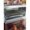 Image 2 : BLACK & DECKER 4-SLICE AIR FRY TOASTER OVEN - TESTED WORKING, RETAIL $179