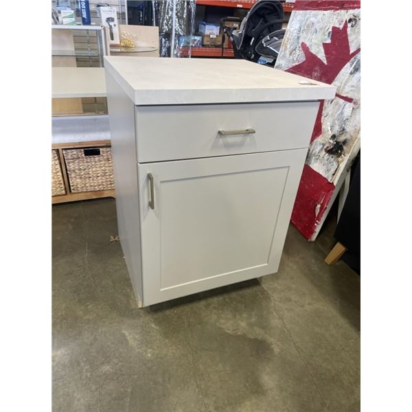 KITCHEN CABINET WITH COUNTERTOP