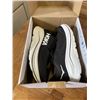 Image 2 : NEW PAIR OF HOKA SIZE 10 SNEAKERS