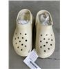 Image 3 : NEW CROCS CLASSIC MEGA CRUSH CLOG, SIZE MENS 6 WOMENS 8