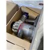 Image 5 : DYSON V8 ORIGIN CORDLESS STICK VACUUM - TESTED WORKING, RETAIL $499