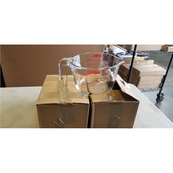 3 NEW 2QT PYREX MIXING / MEASURING BOWLS