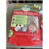 Image 2 : BAG OF WESTERN TIMOTHY HAY AND BAG OF ADULT GUINEA PIG FOOD