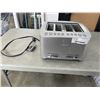 Image 1 : BREVILLE 4-SLICE TOASTER