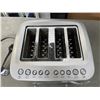 Image 3 : BREVILLE 4-SLICE TOASTER